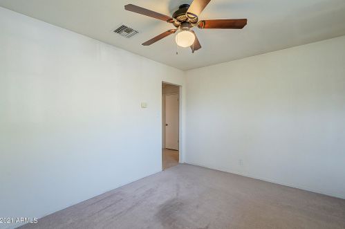 3910 Edgemont Ave, Phoenix AZ 85035-1533 exterior