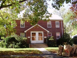 30 Payne Rd, Newton, MA 02461-1816