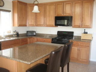 14 Wentworth Ct, Hardyston NJ  07419-3200 exterior