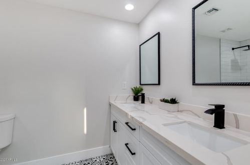 6320 4 Pl, Phoenix AZ 85012-1105 exterior