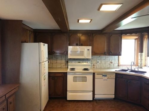 15 Russell Pl, Everett MA 02149-1621 exterior