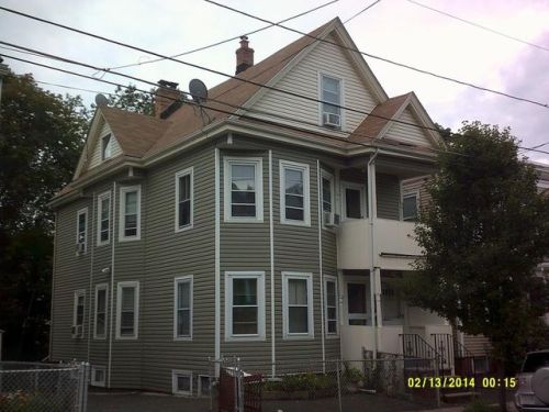 30 Marie Ave, Everett, MA 02149-3022