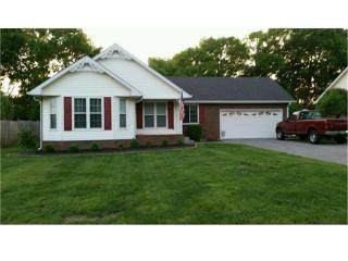 127 Richland Ct, Gallatin, TN 37066-3018