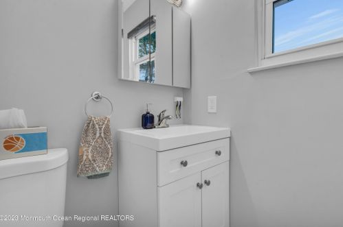 2537 Lexington Ct, Jackson Twp NJ 08527-5033 exterior