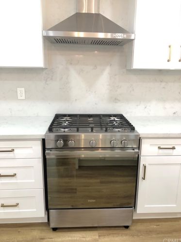 27 Tangerine, Irvine CA  92618-4565 exterior