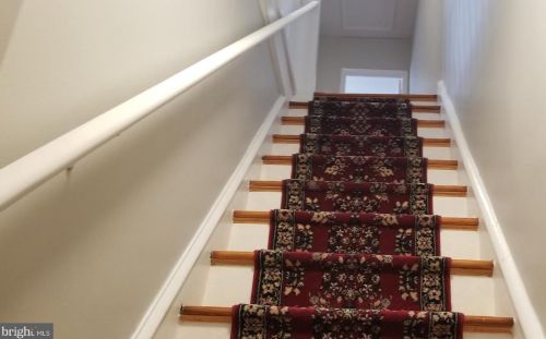 674 High St, Burlington NJ  08016-2636 exterior