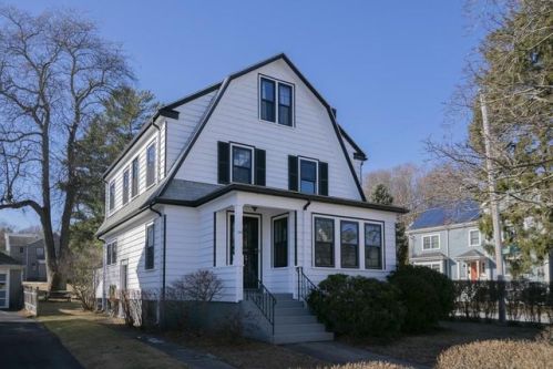 242 Gray St, Arlington, MA 02476-6105