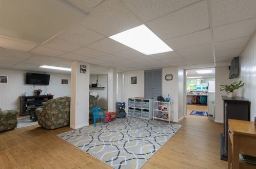 135 Cedar St, New Bedford MA 02740-4312 exterior