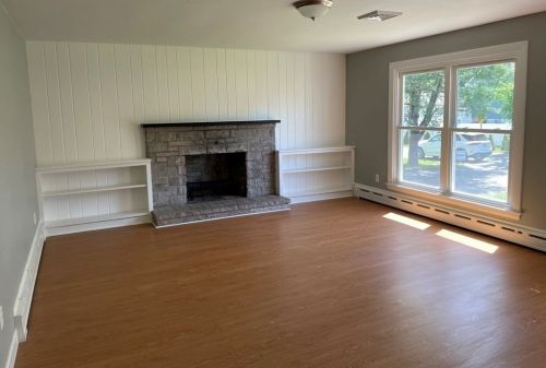 6 Elmhurst St, Taunton MA  02780-3307 exterior