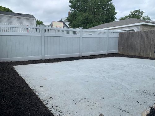 301 Maxfield St, New Bedford MA 02740-4328 exterior