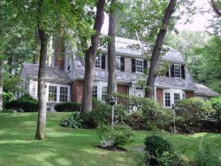 30 Fenwick Rd, Newton, MA 02468-2215