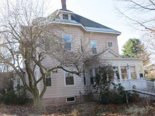 18 Highland Ave, Greenfield, MA 01301-3604