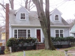 65 Wallace St, Newton, MA 02461-1921