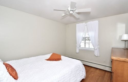 2037 Washington St, Braintree MA 02184-8623 exterior