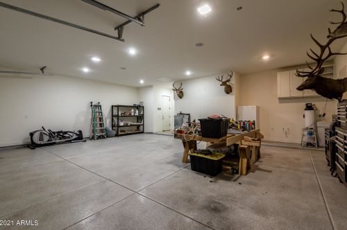 35205 3rd Ave, Phoenix AZ 85027-5908 exterior