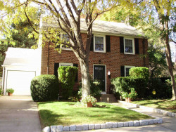 44 Hereward Rd, Newton, MA 02459-2434