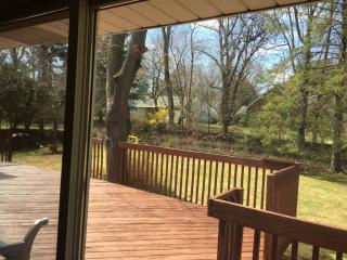 30 Foster Rd, Tenafly NJ  07670-1955 exterior