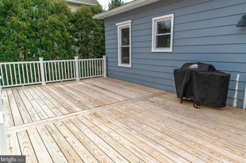 134 Mantua Blvd, West Deptford NJ 08051-1038 exterior