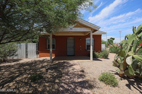 442 20th Ave, Phoenix, AZ 85009-3801