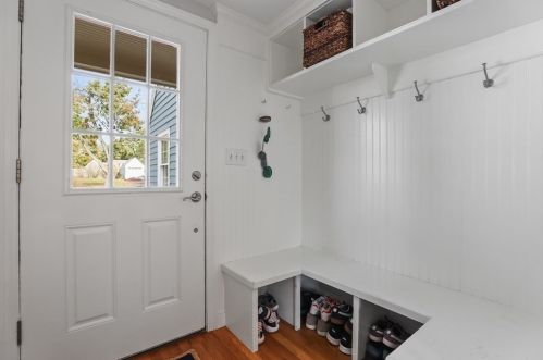 24 Bradley Wood Dr, Hingham MA 02043-1731 exterior