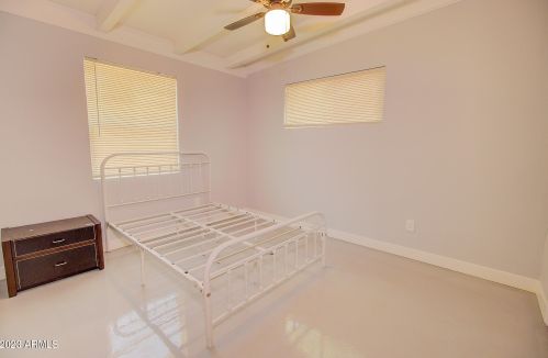 2205 Cambridge Ave, Phoenix AZ 85008-1027 exterior