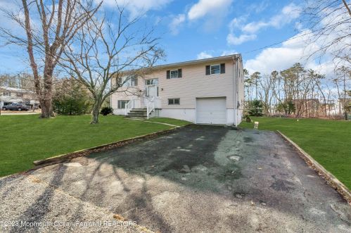 41 Beam Ave, Jackson Twp NJ  08527-2506 exterior