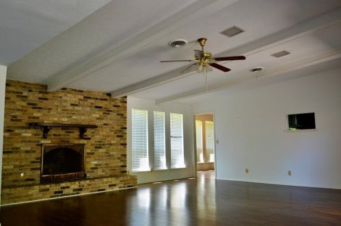 1409 Oakhill Dr, Plano TX  75075-8762 exterior