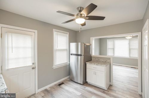 431 Prince St, West Deptford NJ 08096-5711 exterior