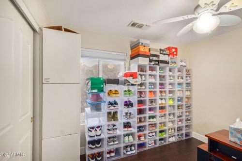 1004 Amberwood Dr, Phoenix AZ  85048-1937 exterior