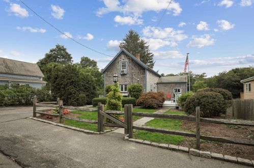 7 Pond Rd, Plymouth MA  02360-1973 exterior