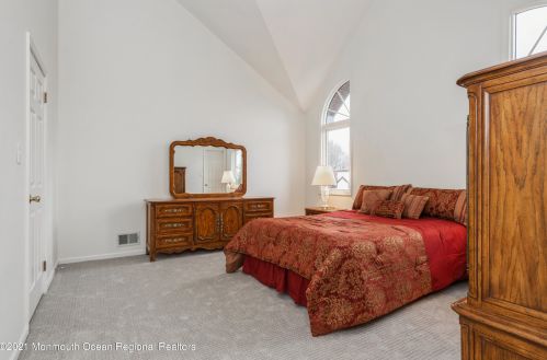 51 Tower Hl Dr, Tinton Falls NJ 07701-2400 exterior