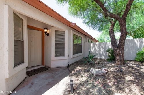 21640 48th St, Phoenix, AZ 85054-6101