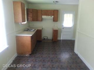 1005 4th Ter, Birmingham AL  35204-3915 exterior