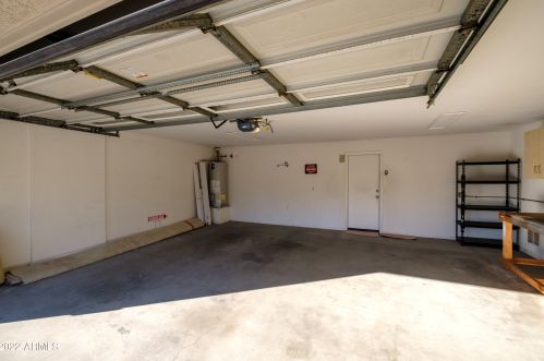 1928 Alta Vista Rd, Phoenix AZ 85041-5661 exterior