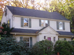 90 Manchester Rd, Newton, MA 02461-1123