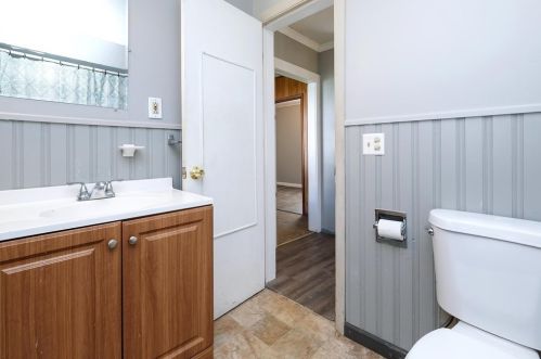 19 Jefferson St, Montgomery MA 01085-2821 exterior