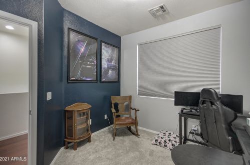 7429 19th St, Phoenix AZ  85042-5795 exterior