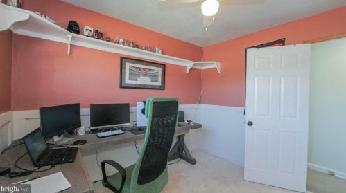 23 Lauderdale Rd, West Deptford NJ 08096-3938 exterior