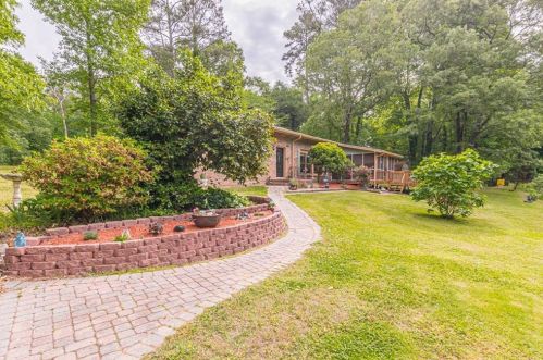 3202 Smith Hill Rd, Austell, GA 30106-4633