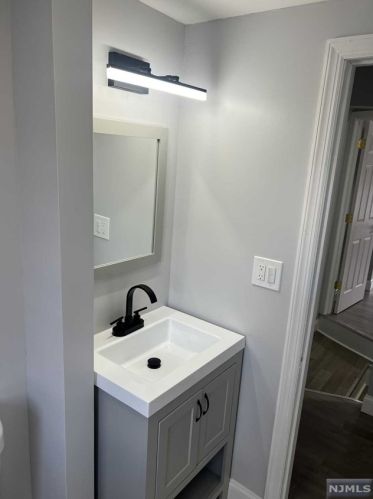 398 Forest St, Kearny NJ 07032-3416 exterior