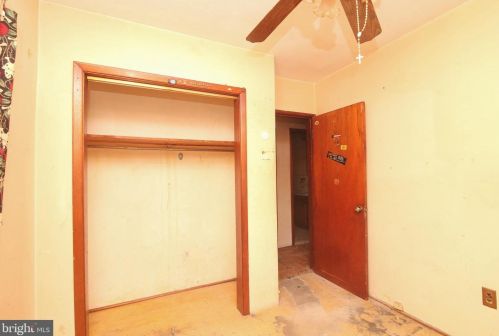 352 Mantua Ave, West Deptford NJ 08066-1277 exterior