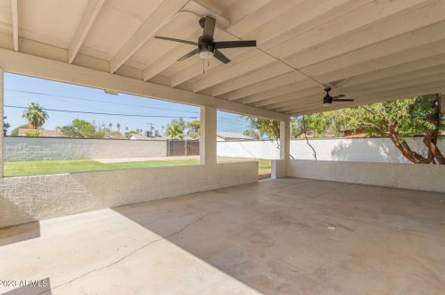 2544 Clarendon Ave, Phoenix AZ 85033-4124 exterior