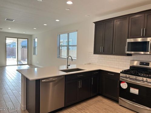 4326 94th Ave, Phoenix AZ  85037-4401 exterior