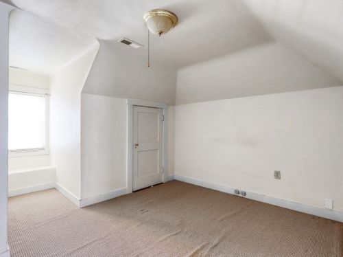 29 Furber Ln, Newton MA 02459-1503 exterior