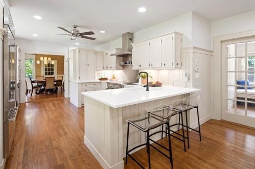 197 North St, Hingham, MA 02043-1871