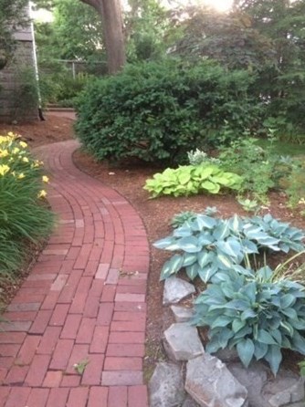 147 Highland Ave, Arlington MA 02476-7846 exterior