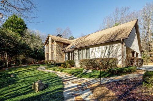 4830 Adams Rd, Atlanta, GA 30338-5225