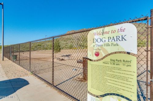 26518 51st Dr, Phoenix AZ  85083-1274 exterior