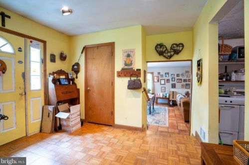 75 Toms River Rd, Jackson Twp NJ 08527-5237 exterior