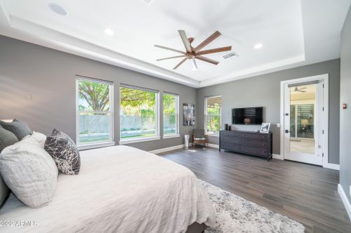 5311 2nd St, Phoenix AZ 85085-7756 exterior